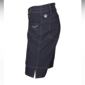 Kuhl Shorts - gray “Travl Bermuda” outdoor/hiking shorts